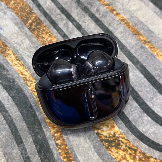 JBL Buds With High Bass And Clear Vocals